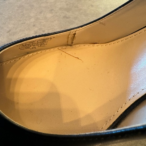 NWOT Black Stiletto Marc Fisher Pumps - Picture 4 of 5